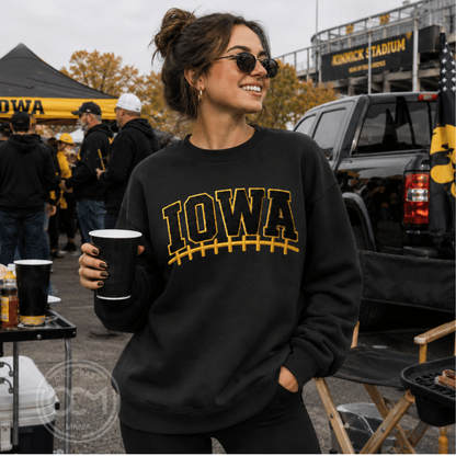 Ladies - Crewneck Sweatshirt (Iowa Patch)